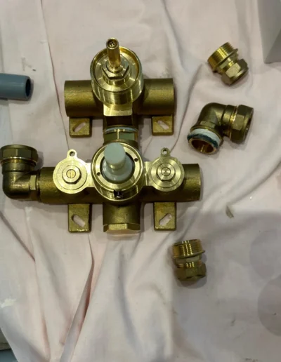 west ealing showervalve2 image