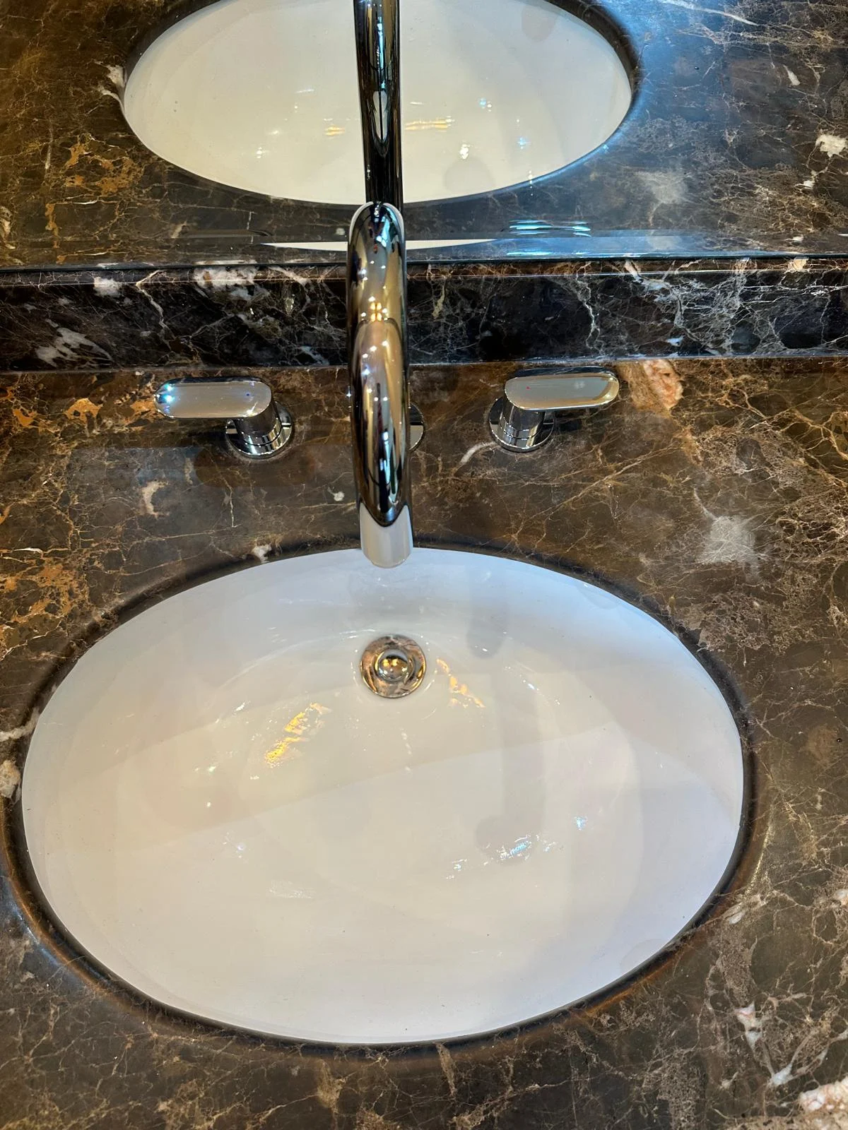 3 tap hole basin mixer tap in West Ealing after image